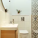 Amazing View - Location - Universitate Apartmán *