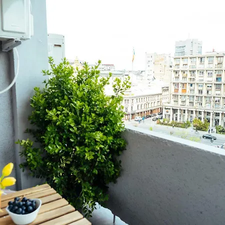 Amazing View - Location - Universitate Apartment